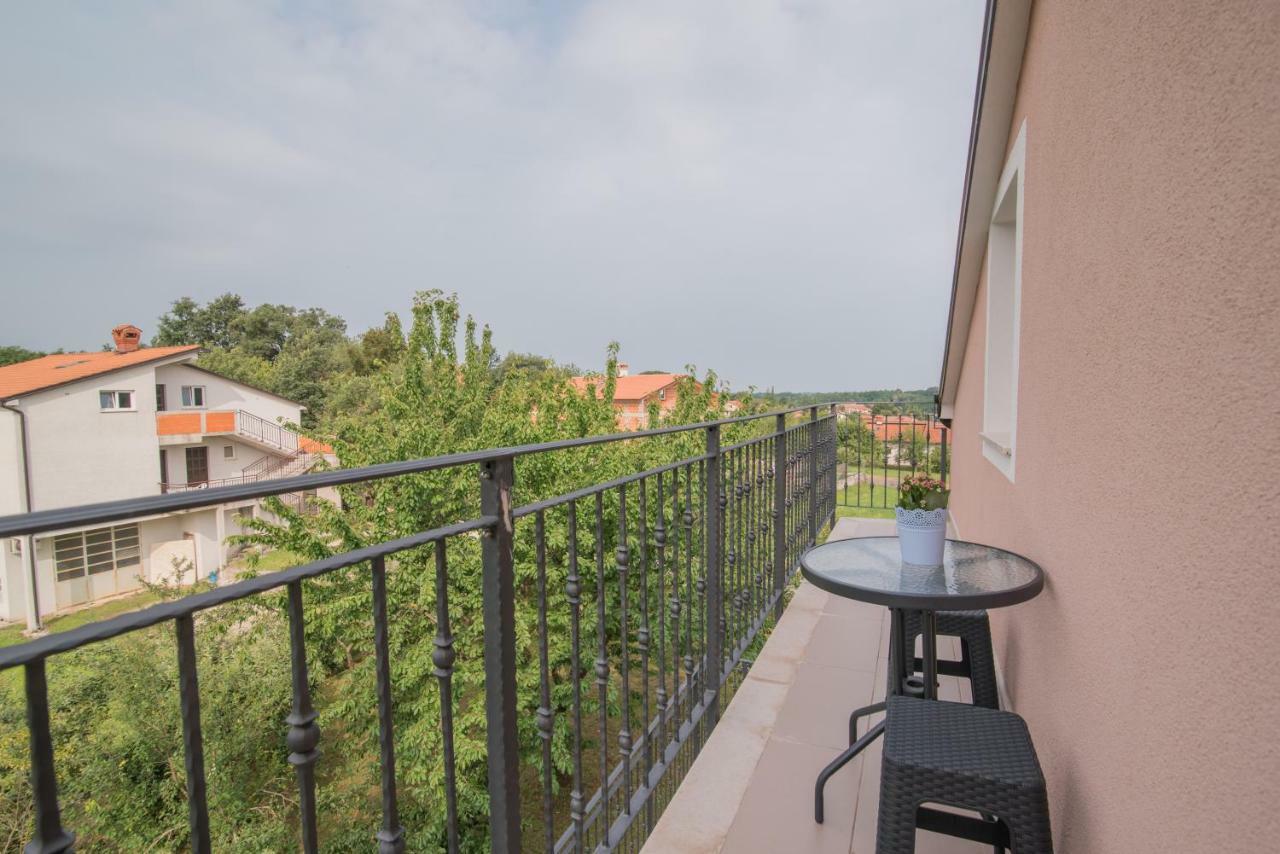 Apartamento Middle Istra Pazin Exterior foto