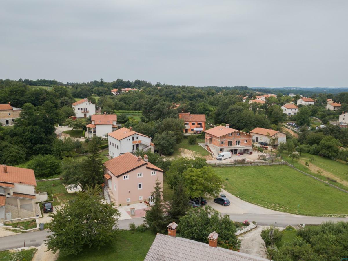 Apartamento Middle Istra Pazin Exterior foto